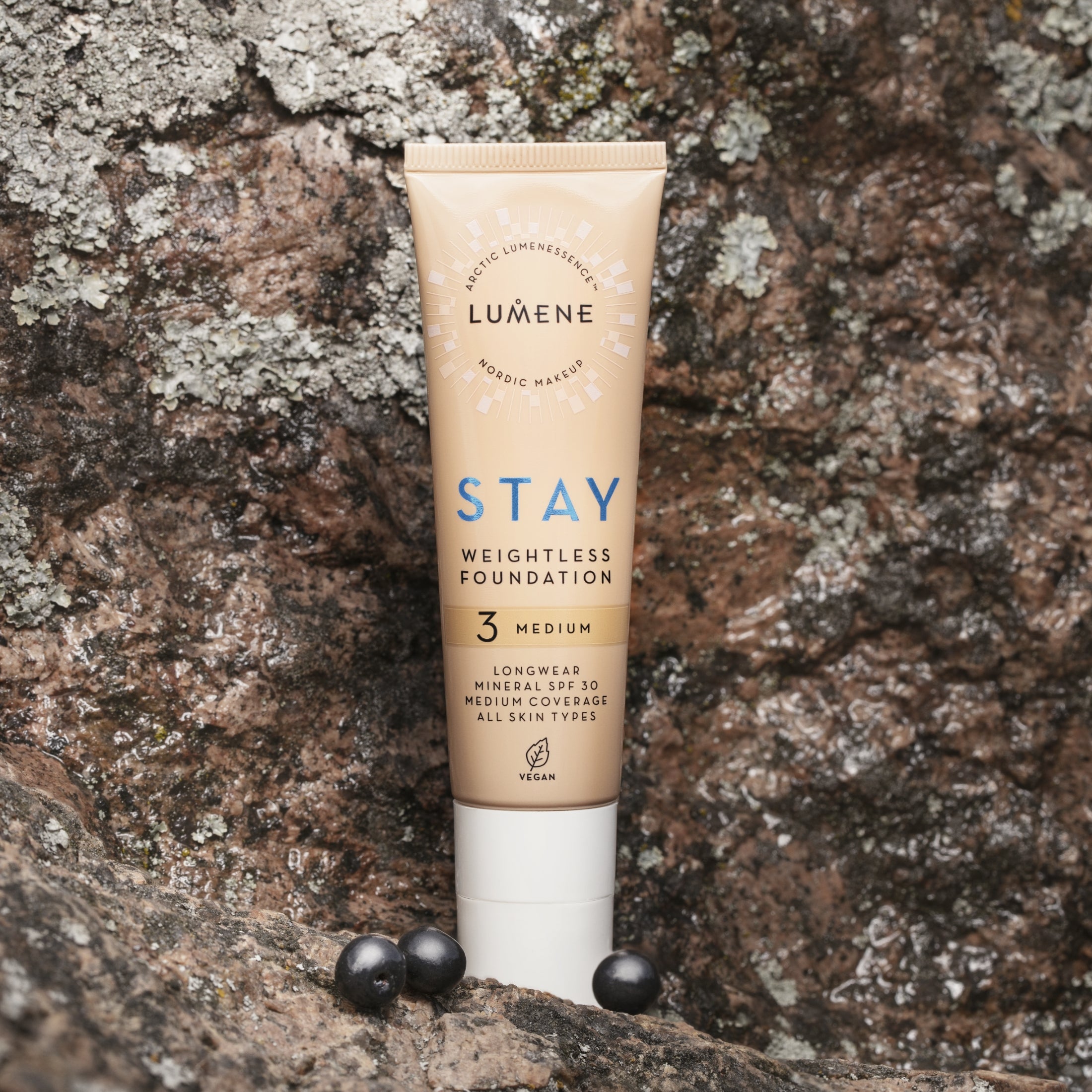 Stay Weightless Foundation SPF30