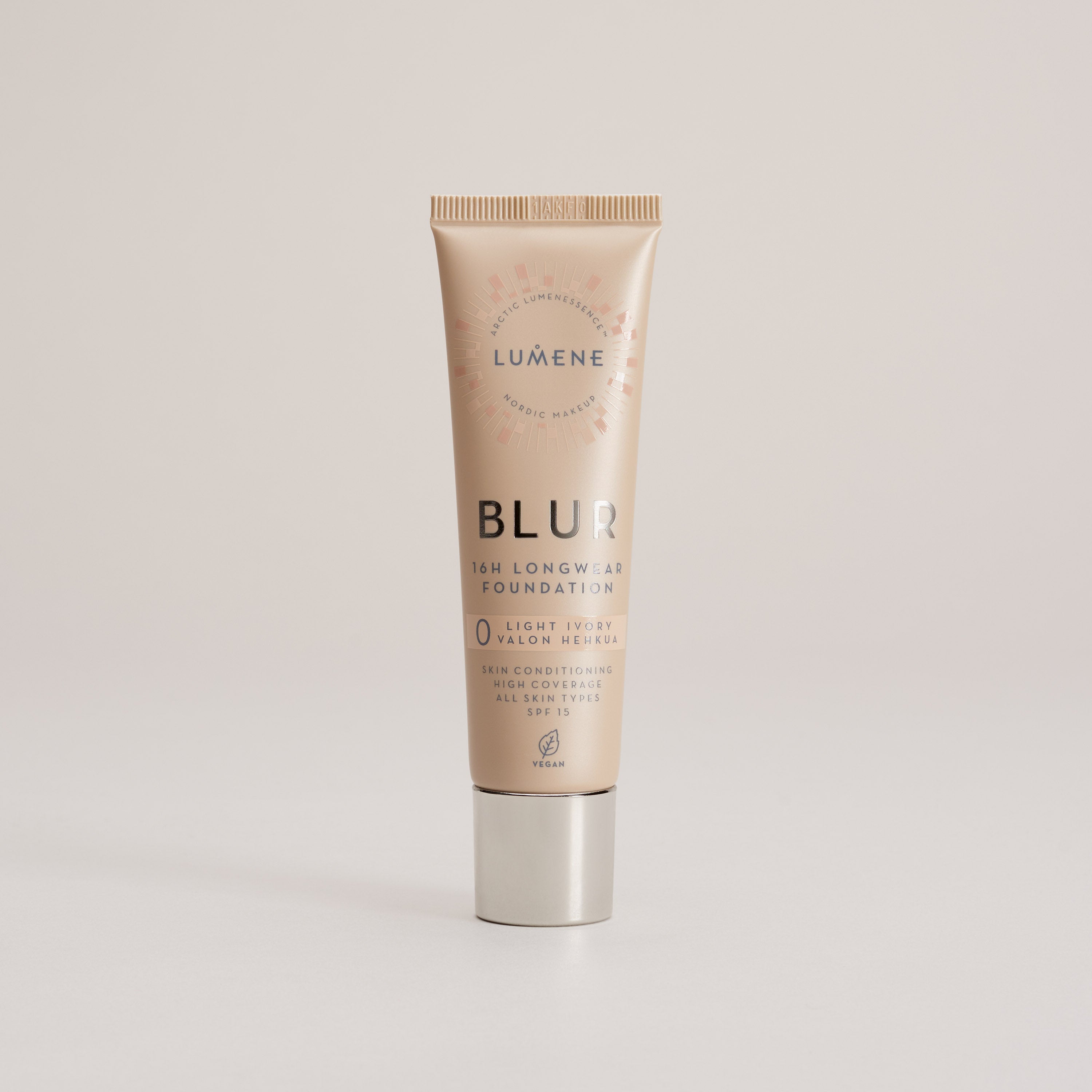 Blur 16h Longwear Foundation SPF15